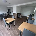 Apartment Gemütliche Monteurswohnungen Voll Möbliert&zentral *