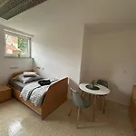 Gemütliche Monteurswohnungen Voll Möbliert&zentral Apartment *